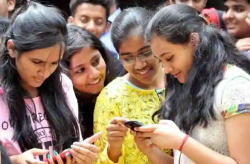 12th class result Tamil Nadu 12th Results 2021: कल आएंगे 12वीं के नतीजे, छात्र यहां देख सकेंगे