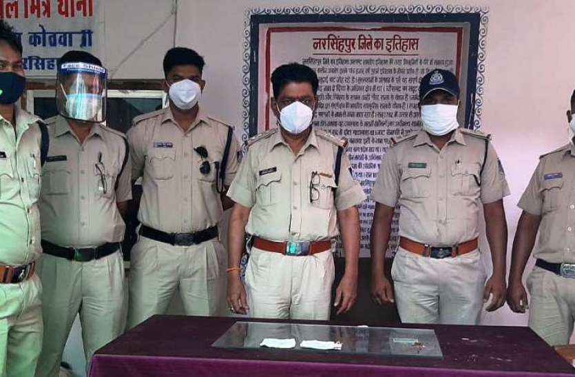 1901nsp10.jpg पुलिस की कार्रवाई के बावजूद नहीं थम रहा स्मैक का अवैध कारोबार