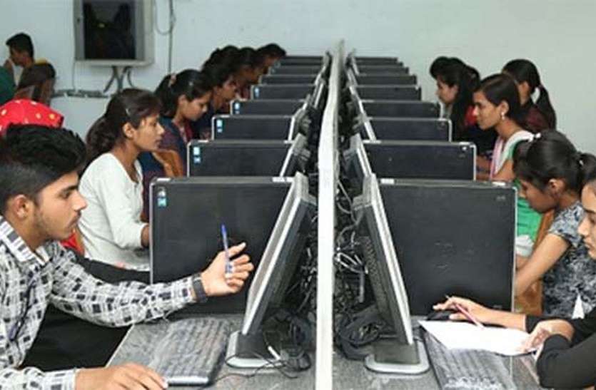 जेईई मेन का तीसरा सेशन कल से: 7 लाख विद्यार्थी आजमाएंगे भाग्य जेईई मेन का तीसरा सेशन कल से: 7 लाख विद्यार्थी आजमाएंगे भाग्य