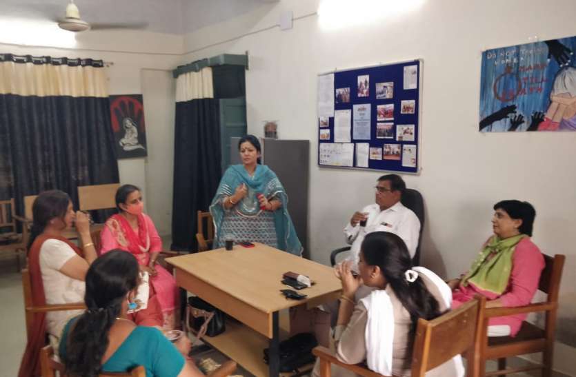 डूंगर कॉलेज में महिला सशक्तिकरण पर संगोष्ठी डूंगर कॉलेज में महिला सशक्तिकरण पर संगोष्ठी