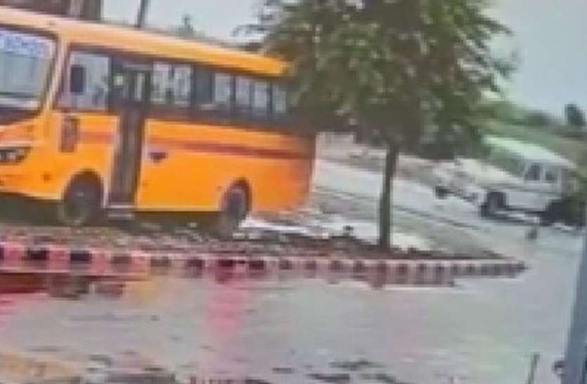 के.पाटन पंचायत समिति प्रधान की कार ने बुजुर्ग को कुचला, हुई मौत के.पाटन पंचायत समिति प्रधान की कार ने बुजुर्ग को कुचला, हुई मौत