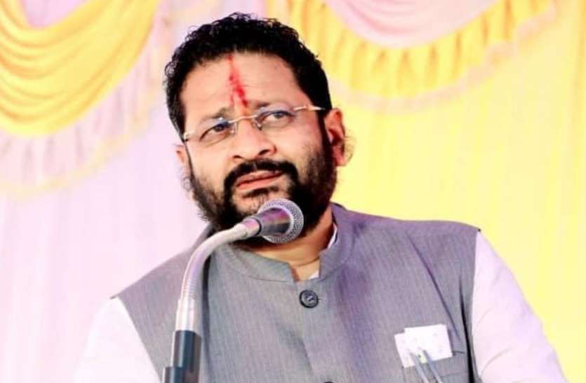 राज्य में होने वाले परिवर्तन से हमारी दाढ़ी की महिमा का पता चलेगा राज्य में होने वाले परिवर्तन से हमारी दाढ़ी की महिमा का पता चलेगा