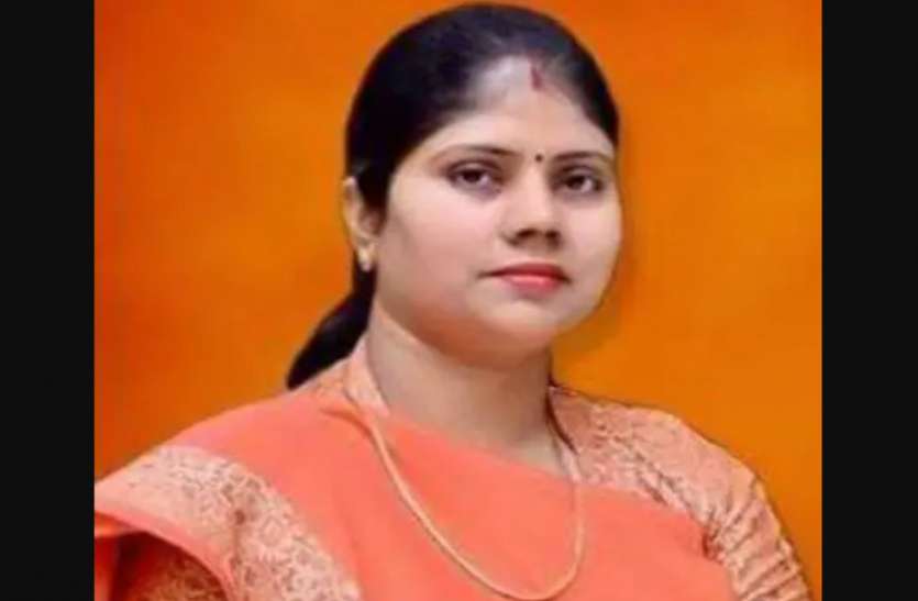 bjp-mla-rajbala.jpg भाजपा विधायक के खिलाफ कोर्ट की बड़ी कार्यवाही, बगैर अनुमति जनसभा के मामले मेंं गिरफ्तारी वारंट जारी