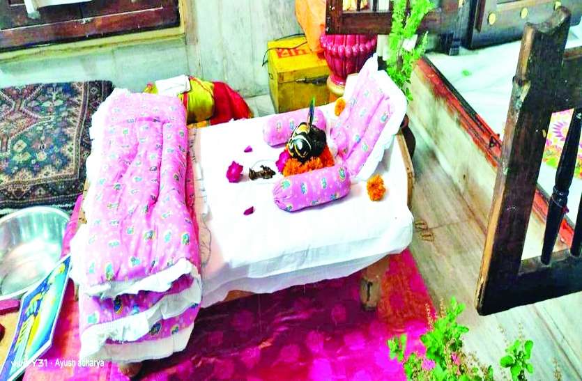 श्री हरि को कराया विश्राम, महादेव संभालेंगे सृष्टि का कार्यभार श्री हरि को कराया विश्राम, महादेव संभालेंगे सृष्टि का कार्यभार