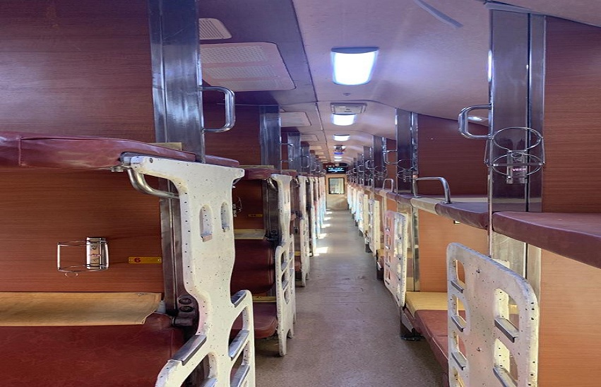 Smart Train of India : पहली स्मार्ट ट्रेन की 24 खास विशेषताओं को बारे में जानिए