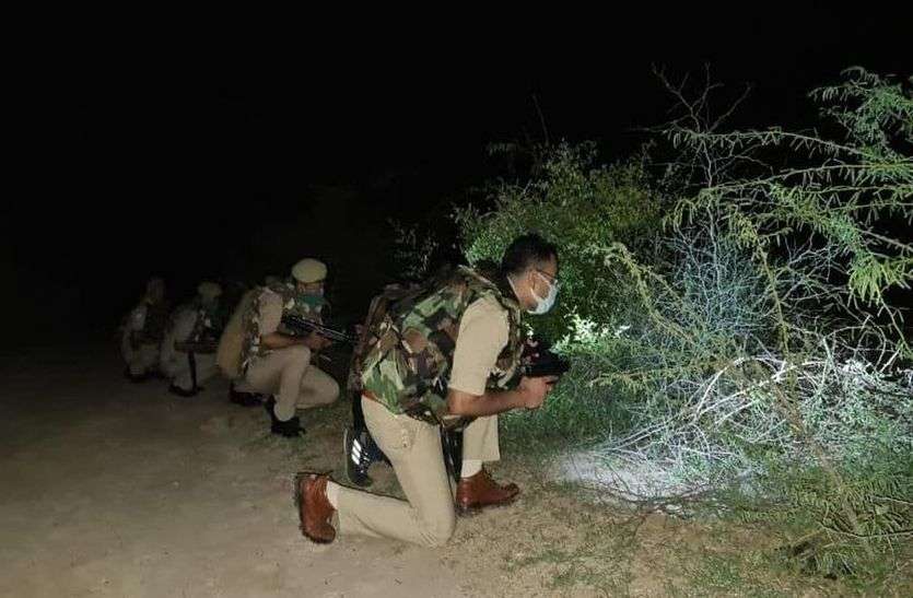 After encounter with UP police, two miscreants accused of kidnapping the doctor killed यूपी पुलिस से मुठभेड़ के बाद चिकित्सक अपहरण के दो आरोपी बदमाश ढेर