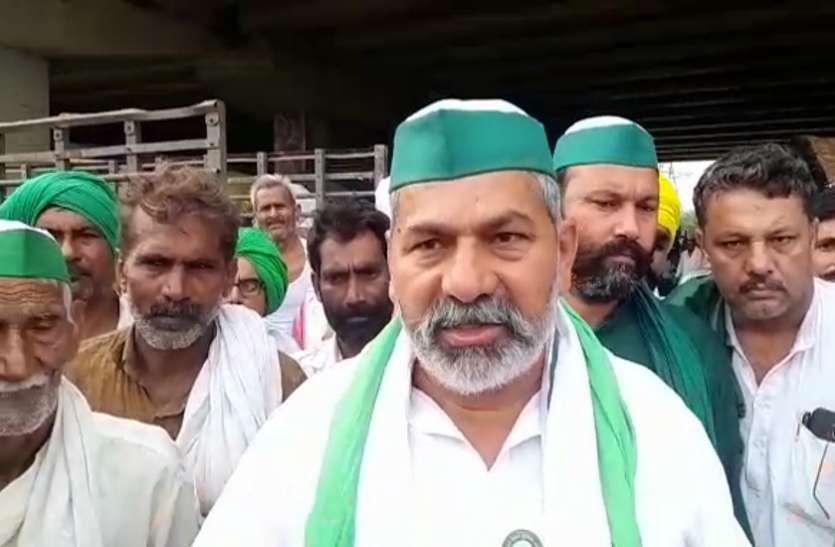 200-farmers-leave-from-ghazipur-border-to-protest-outside-parliament.jpg Kisan Andolan : संसद के बाहर धरना देने के लिए गाजीपुर बॉर्डर से 200 किसानों ने किया कूच, दिल्ली पुलिस भी मुस्तैद