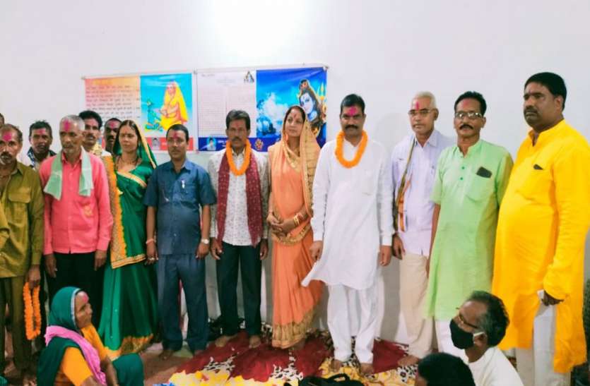 किसी भी समस्या का समाधान नहीं हो सकता धर्म परिवर्तन किसी भी समस्या का समाधान नहीं हो सकता धर्म परिवर्तन