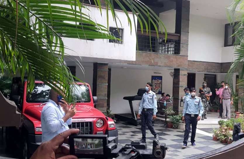 a2.jpg पनामा लीक्स में भी अग्रवाल परिवार शामिल