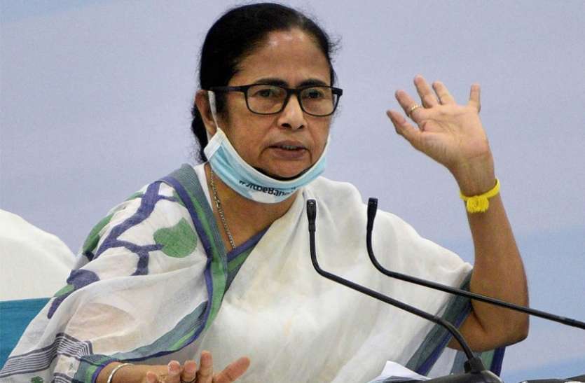 26 जुलाई को दिल्ली जाएंगी ममता बनर्जी, राष्ट्रपति और प्रधानमंत्री से करेंगी मुलाकात 26 जुलाई को दिल्ली जाएंगी ममता बनर्जी, राष्ट्रपति और प्रधानमंत्री से करेंगी मुलाकात