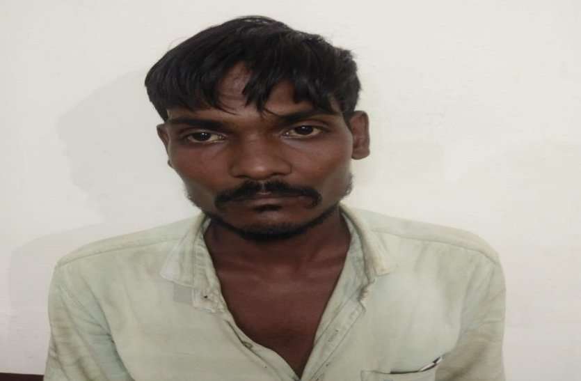 नशेड़ी बेटे ने सगी मां को मिट्टी तेल उड़ेलकर जिंदा जलाया, मां कहती रही नशा छोड़ दे बेटा और हो गया सब तबाह... नशेड़ी बेटे ने सगी मां को मिट्टी तेल उड़ेलकर जिंदा जलाया, मां कहती रही नशा छोड़ दे बेटा और हो गया सब तबाह...