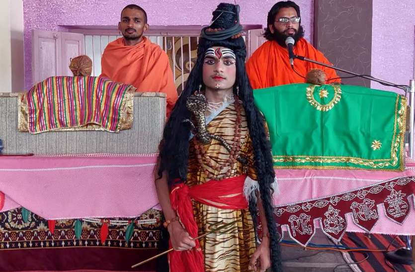Reading Ramayana improves life रामायण पठन से जीवन सुधर जाता है