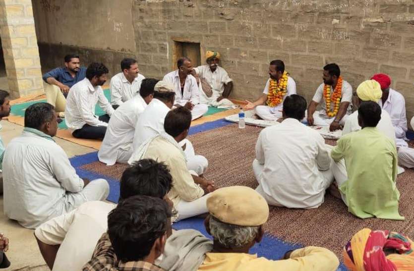 केन्द्र सरकार की योजनाओं से करवाया अवगत केन्द्र सरकार की योजनाओं से करवाया अवगत