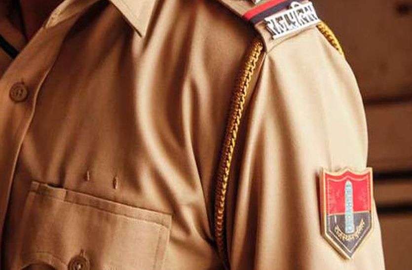 पुलिसकर्मियों के बच्चे अंग्रेजी स्कूल में पढ़ेंगे पुलिसकर्मियों के बच्चे अंग्रेजी स्कूल में पढ़ेंगे