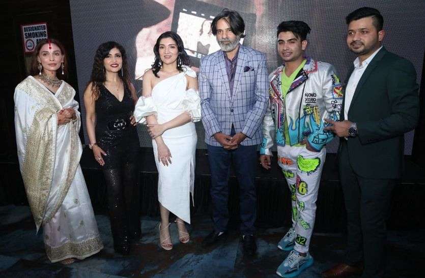 Anwarul's new song 'Luck Shake' from Dholpur with Govinda's daughter Tina Ahuja released गोविंदा की बेटी टीना आहूजा के साथ रिलीज हुआ धौलपुर के अनवारुल का नया गाना 'लक्क शेक
