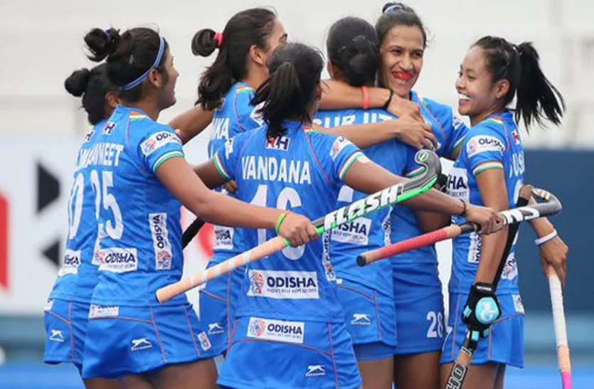 indian_hockey_team.jpg tokyo olympics 2020 day 4 live : लगातार दूसरा मैच हारी महिला हॉकी टीम, जर्मनी ने 2-0 से दी मात