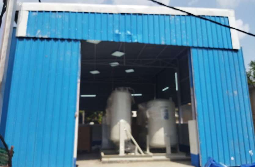 2801nsp6.jpg बिजली कंपनी ने पूरा किया अपना काम अब ऑक्सीजन प्लांट चालू करने तकनीकी टीम का इंतजार