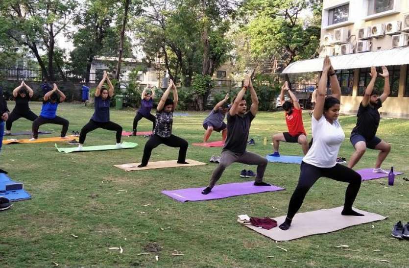 patrika फिटनेस के लिए मड एक्सरसाइज का ट्रेंड, यह स्टेमिना को बढ़ाती है