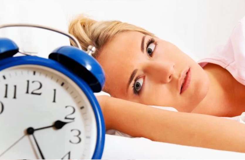 health news Health Tips: कम नींद का आने से हो सकता है मधुमेह का खतरा, बढ़ सकता है वजन