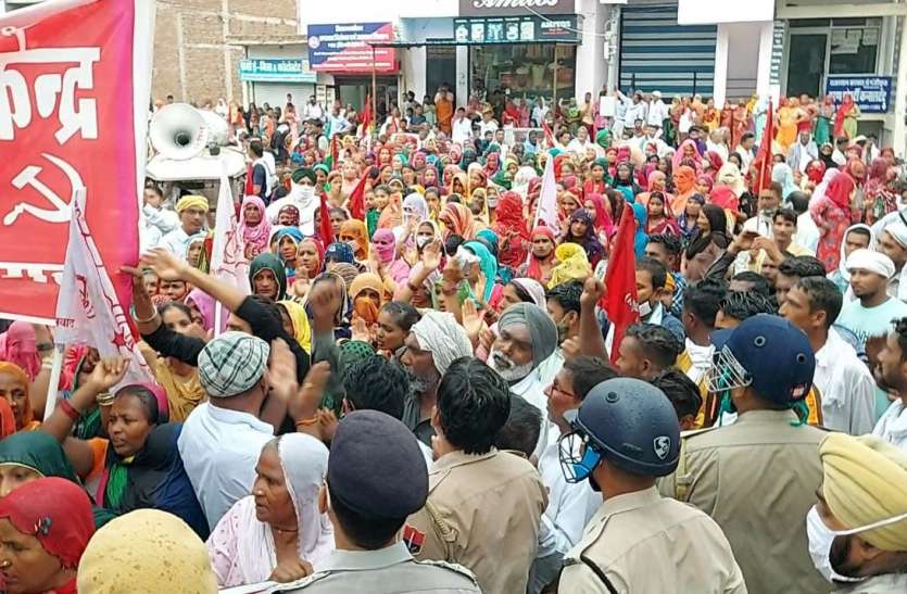 यह हनुमानगढ़ की धरती है, बड़े-बड़े अधिकारियों को ठीक करके भेजा है यह हनुमानगढ़ की धरती है, बड़े-बड़े अधिकारियों को ठीक करके भेजा है
