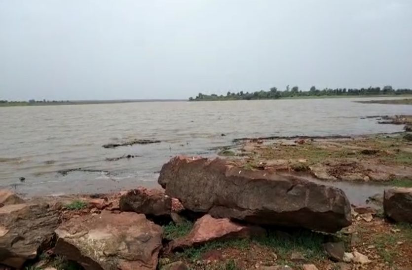 Jhumkar rained Sawan, 2 inches of rain in 5 hours