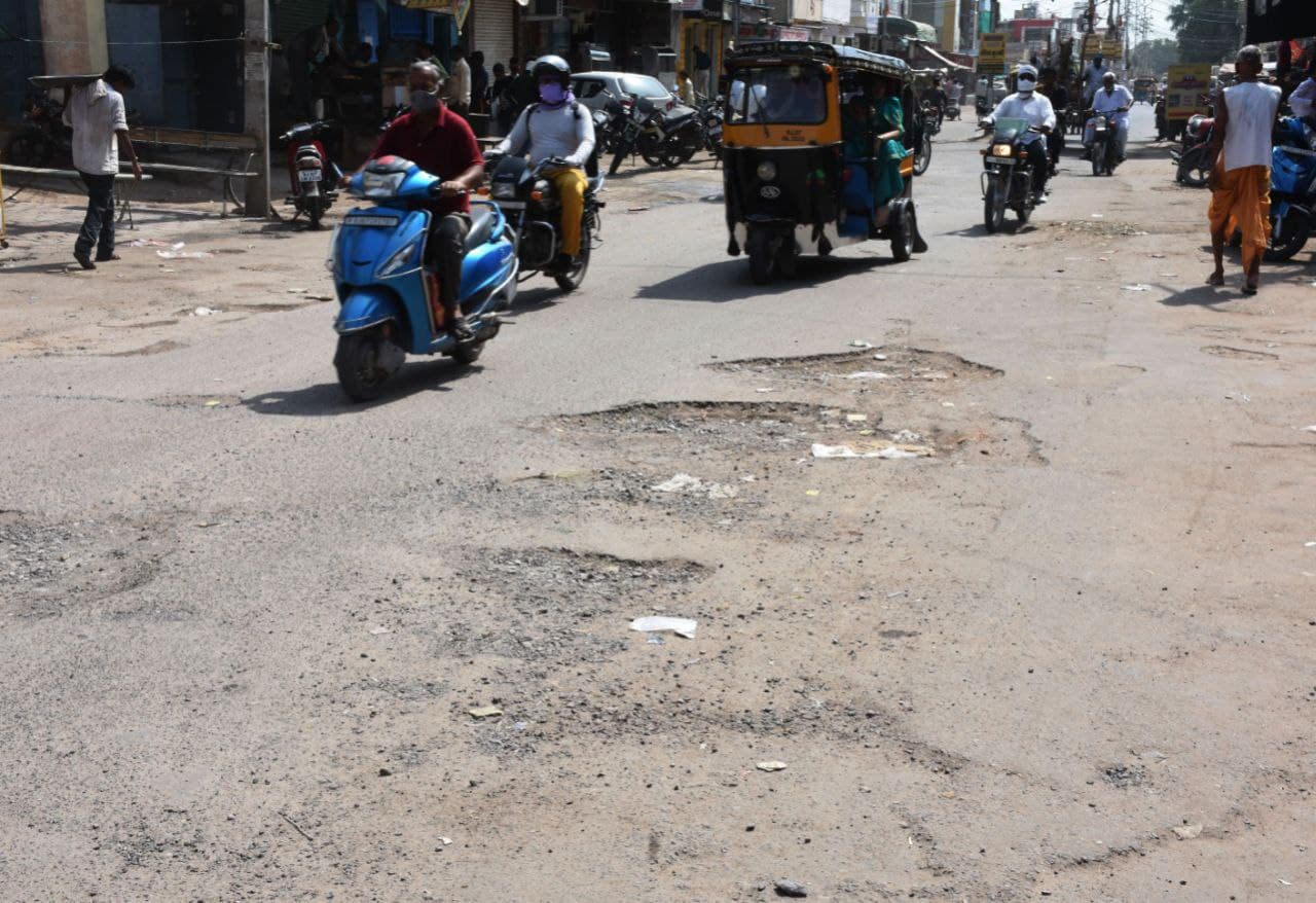 कोटगेट पर ऑटो राज, यातायात रहता जाम