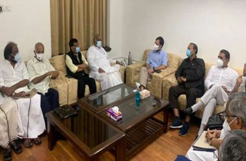 Opposition Party meeting पेगासस समेत अन्य मुद्दों पर सरकार को घेरने की तैयारी, विपक्षी दलों की बैठक आज
