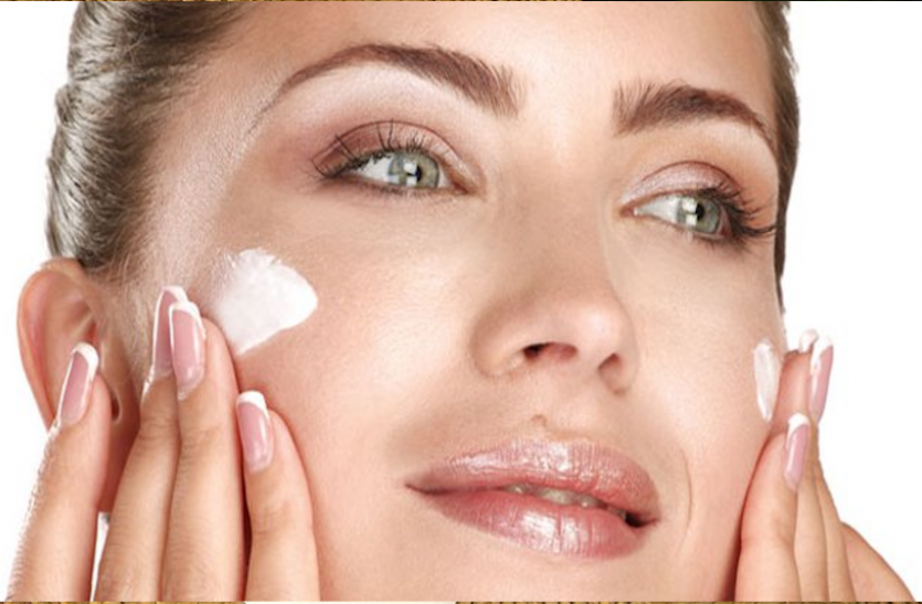 health news Beauty Tips: कॉस्मेटिक्स का इस्तेमाल करने से पहले जरूर जान लें ये ख़ास बातें, नहीं त्वचा हो सकती है खराब