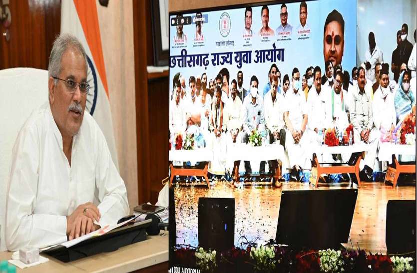 नवा छत्तीसगढ़ के निर्माण में होगी प्रदेश के युवाओं की महत्वपूर्ण भूमिका : मुख्यमंत्री भूपेश नवा छत्तीसगढ़ के निर्माण में होगी प्रदेश के युवाओं की महत्वपूर्ण भूमिका : मुख्यमंत्री भूपेश