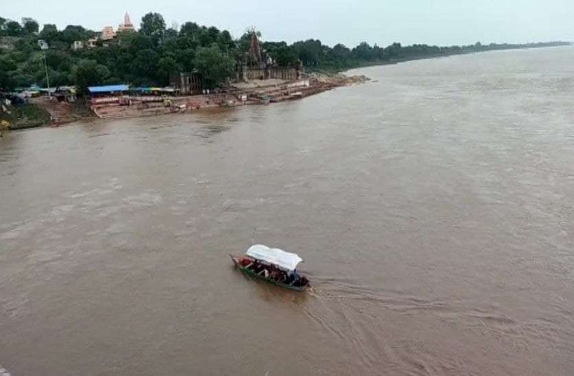 MP Rain MP Flood MP weather update MP weather report नर्मदा और शिवना नदियां उफनाईं, जारी किया अलर्ट
