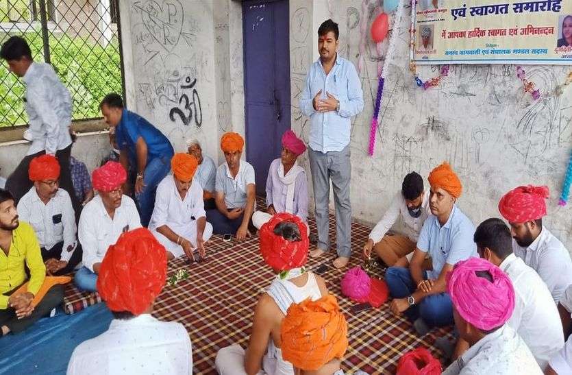 डांगियों का तालाब में एक हजार लीटर दूध क्षमता वाली बीएमसी शुरू डांगियों का तालाब में एक हजार लीटर दूध क्षमता वाली बीएमसी शुरू