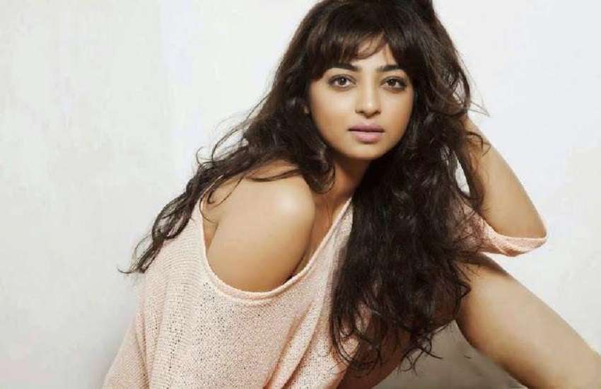 radhikaapte5.jpg
