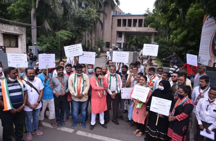 अब मांगी खाद्य सुरक्षा की गारंटी अब मांगी खाद्य सुरक्षा की गारंटी