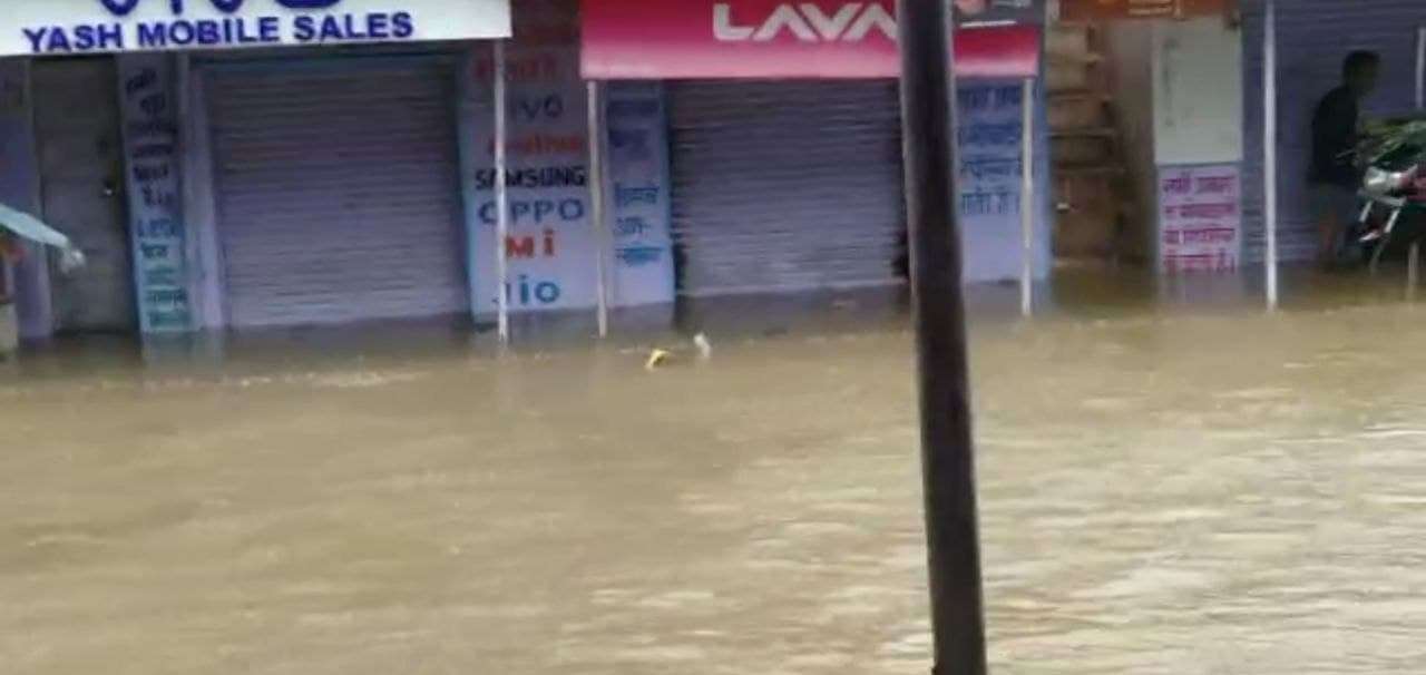 Heavy Rain's lockdown : बारां में 100 से अधिक गांव टापू बने, कोटा शहर की कई बस्तियां जलमग्न