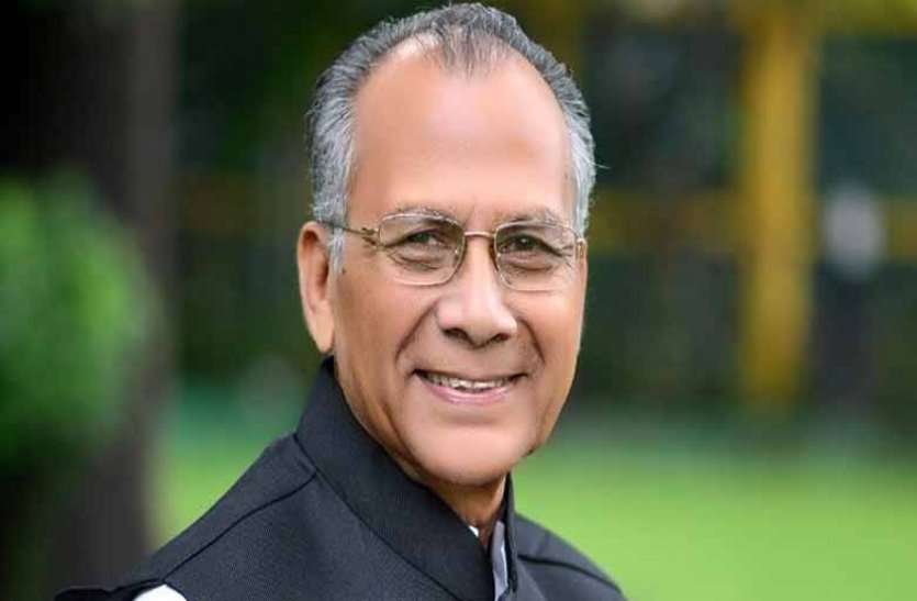 Read how was the political innings of Home Minister Tamradhwaj Sahu