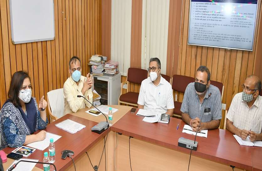 नवगठित पंचायत भवन हो पर्यावरण के अनुकूल, प्रमुख शासन सचिव ने दिए निर्देश
