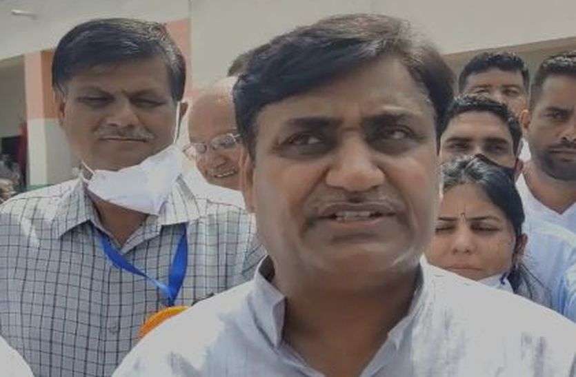 अब तबादलों की छूट मिलने से मिल सकती है प्रस्ताव को हरी झंडी 30 सितम्बर तक तबादलों की छूट, थर्ड ग्रेड शिक्षकों की जगी आस