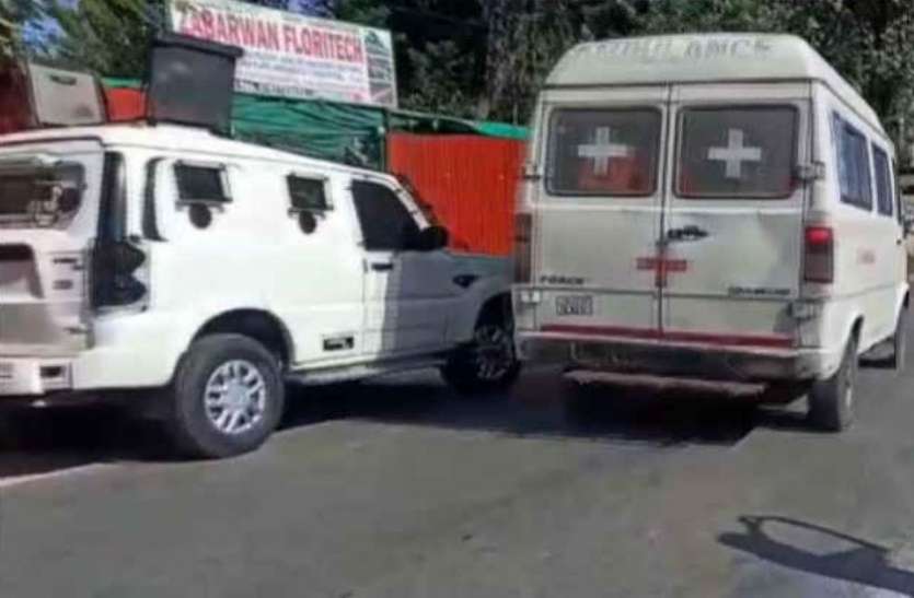 terrorist.jpg जम्मू कश्मीर: अनंतनाग में बड़ा आतंकी हमला, BJP नेता और पत्नी की गोली मारकर हत्या