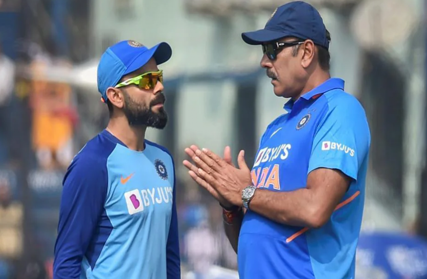 Ravi shastri and kohli टी20 वर्ल्डकप के बाद टीम इंडिया से हो सकती है रवि शास्त्री की विदाई, विराट कोहली की कप्तानी पर भी खतरा: रिपोर्ट