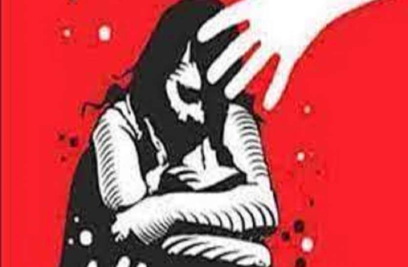 किशोरी ने मजिस्ट्रेट के सामने दिए बयान, रिटायर्ड इंस्पेक्टर की दहशत में साधे थी चुप्पी किशोरी ने मजिस्ट्रेट के सामने दिए बयान, रिटायर्ड इंस्पेक्टर की दहशत में साधे थी चुप्पी
