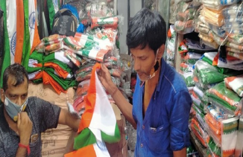 WEST BENGAL -जश्ने-आजादी का महानगर में छाया जुनून