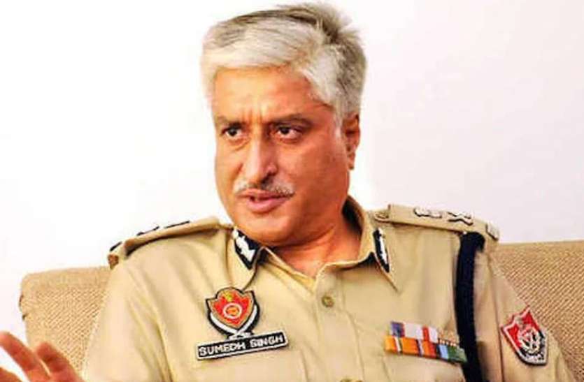 Punjab Former DGP Sumedh Singh Saini Punjab: पूर्व डीजीपी सुमेध सिंह सैनी गिरफ्तार, सतर्कता ब्यूरो की बड़ी कार्रवाई