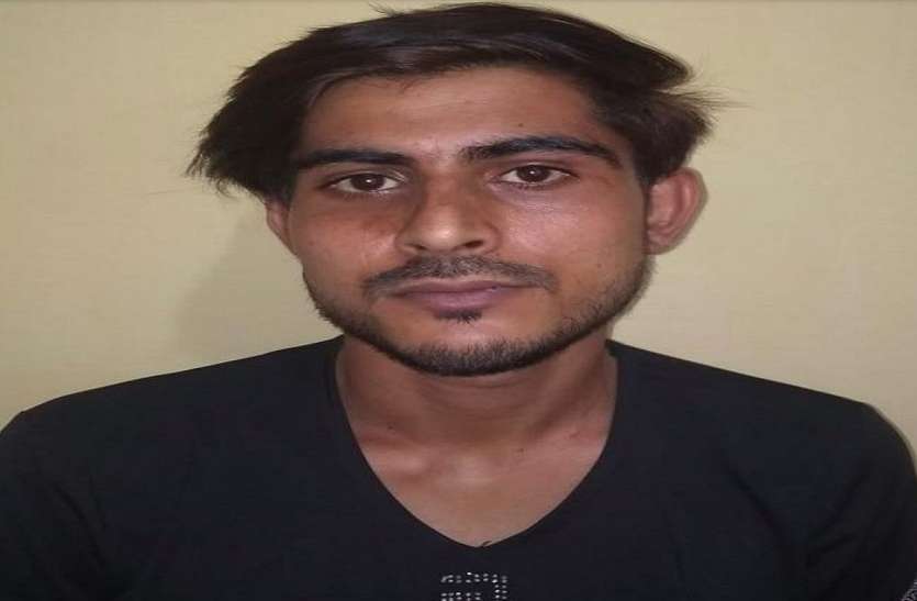 हत्या के प्रयास का मुख्य आरोपी गिरफ्तार हत्या के प्रयास का मुख्य आरोपी गिरफ्तार