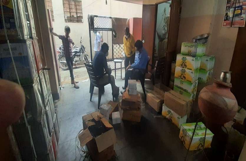 Big action on adulteration a day before Rakshabandhan रक्षाबंधन से एक दिन पहले मिलावट पर बड़ी कार्रवाई