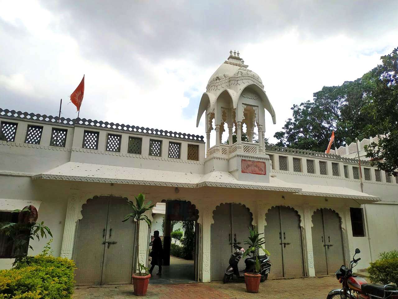 लेकसिटी के नवलखा महल में हाईटेक थियेटर तैयार