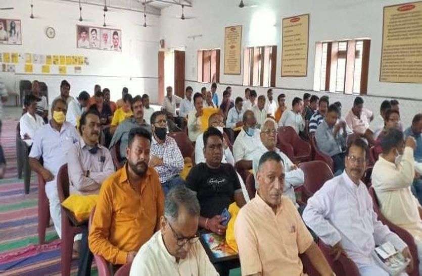 कोरोना में सेवा करने पर बांधा 'सेहराÓ कोरोना में सेवा करने पर बांधा 'सेहराÓ