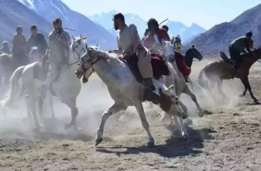 taliban.jpg अफगानिस्तान में तालिबान को शुरुआती झटका, पंजशीर घाटी में अहमद मसूद की सेना ने मारे 300 आतंकी, 3 जिले भी कब्जे से छुड़ाए
