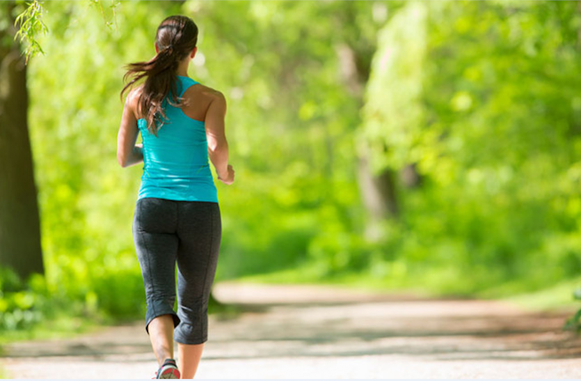 weight_loss.png Weight Loss Tips: वजन कम करने के लिए एक हफ्ते जरूर करें खानपान और लाइफस्टाइल में ये बदलाव, यहां पढ़ें