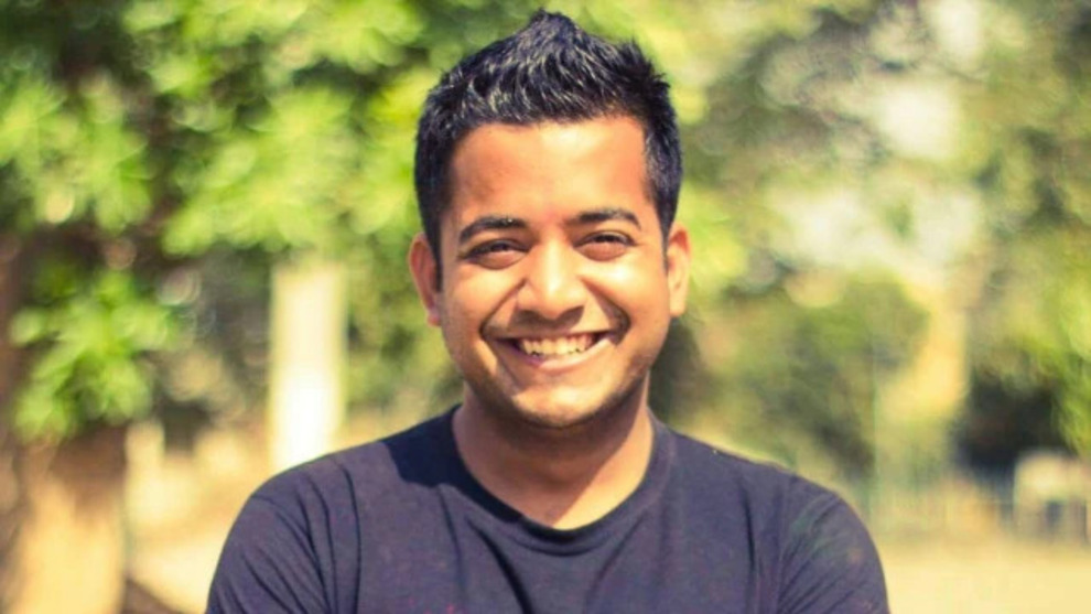 Roman Saini Life Story: IAS की नौकरी छोड़कर खड़ी कर दी 14 हजार करोड़ रुपये की कंपनी
