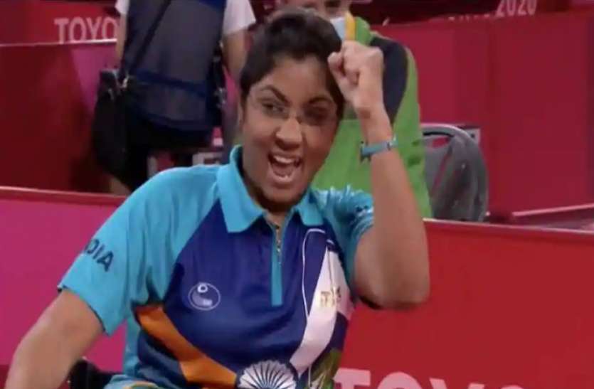indian_paddler_bhavina_patel.jpg Tokyo Paralympics 2020: टेबिल टेनिस में भावना ब्राजील की खिलाड़ी को 3-0 से हराकर क्वार्टर फाइनल में पहुंचीं
